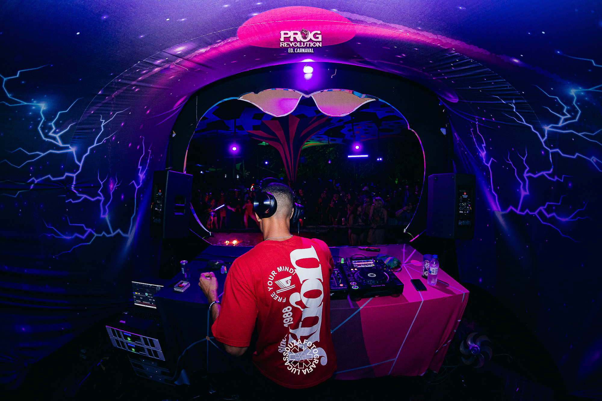 DJ SallazarK